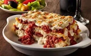 Olive Garden Lunch Lasagna Classico $11.49