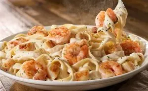 Olive Garden Amazing Alfredos Seafood Alfredo $22.29